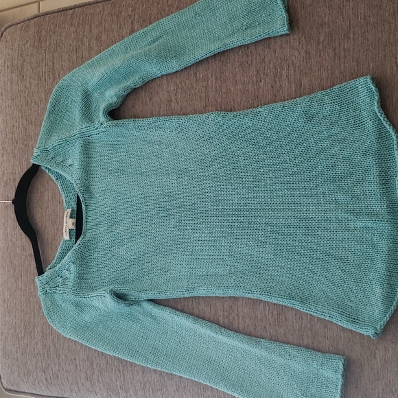 Banana Republic Tops - Banana Republic turquoise top.